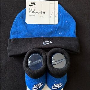Nike 2-Piece set Newborn 0-6 months